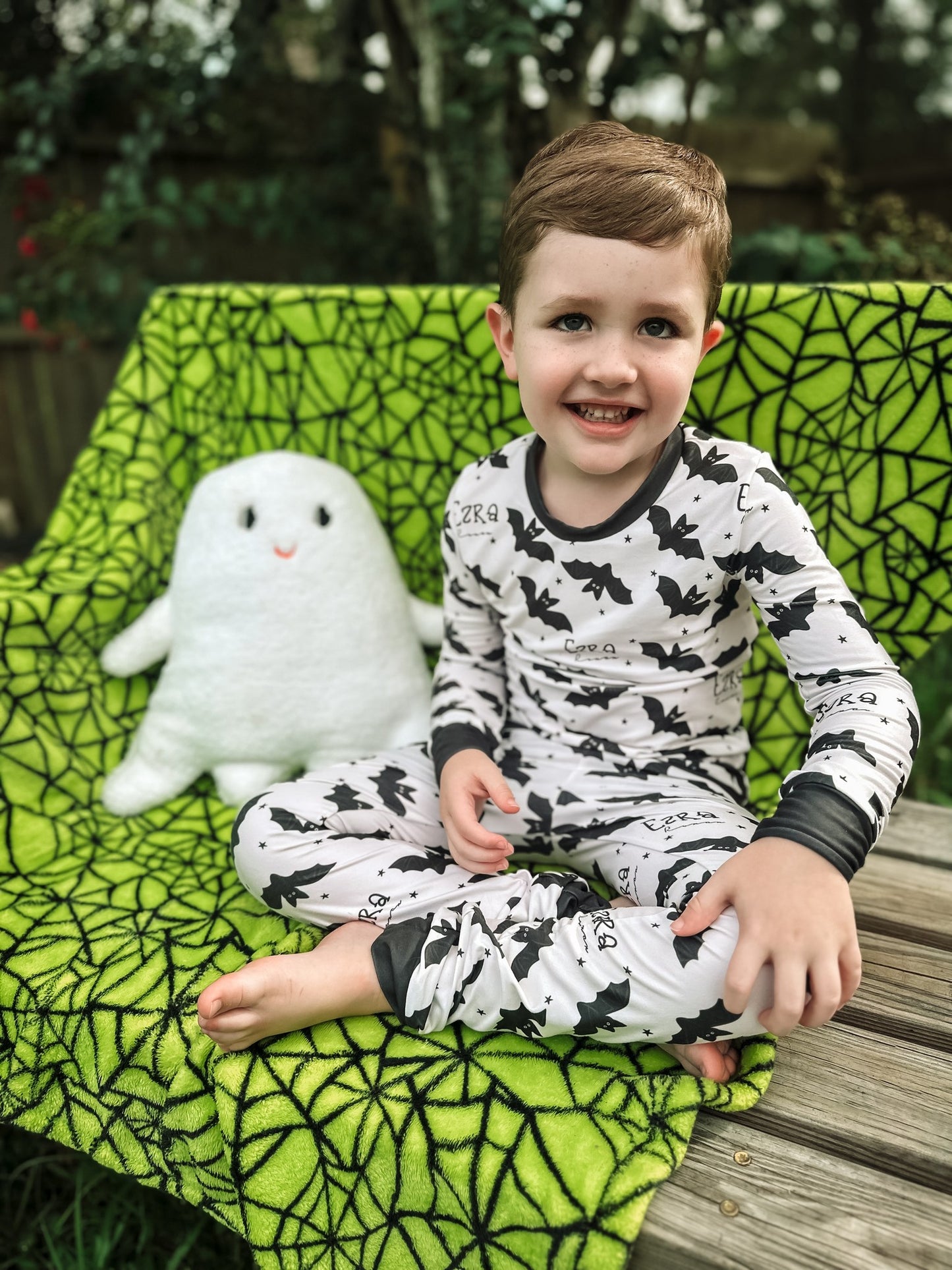 Feelin Batty Halloween Long Sleeve Jersey Jams – Two-Piece Loungewear Set