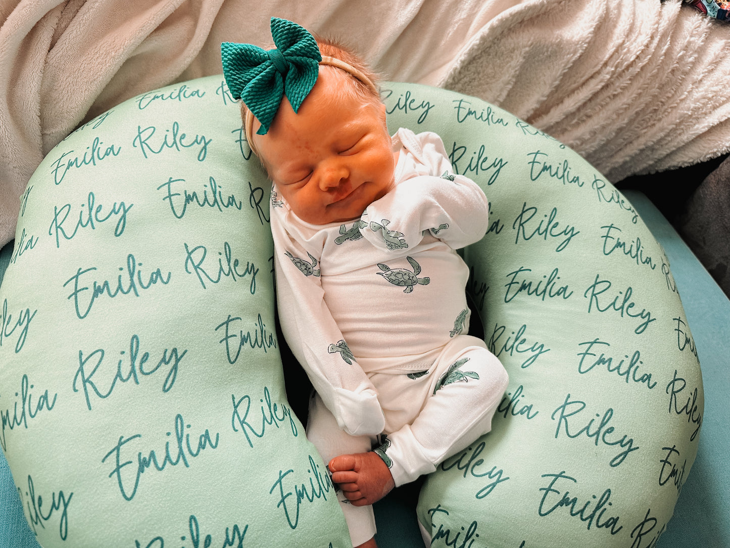 Solid Color Twisty Font Personalized Name Nursing Pillow Cover