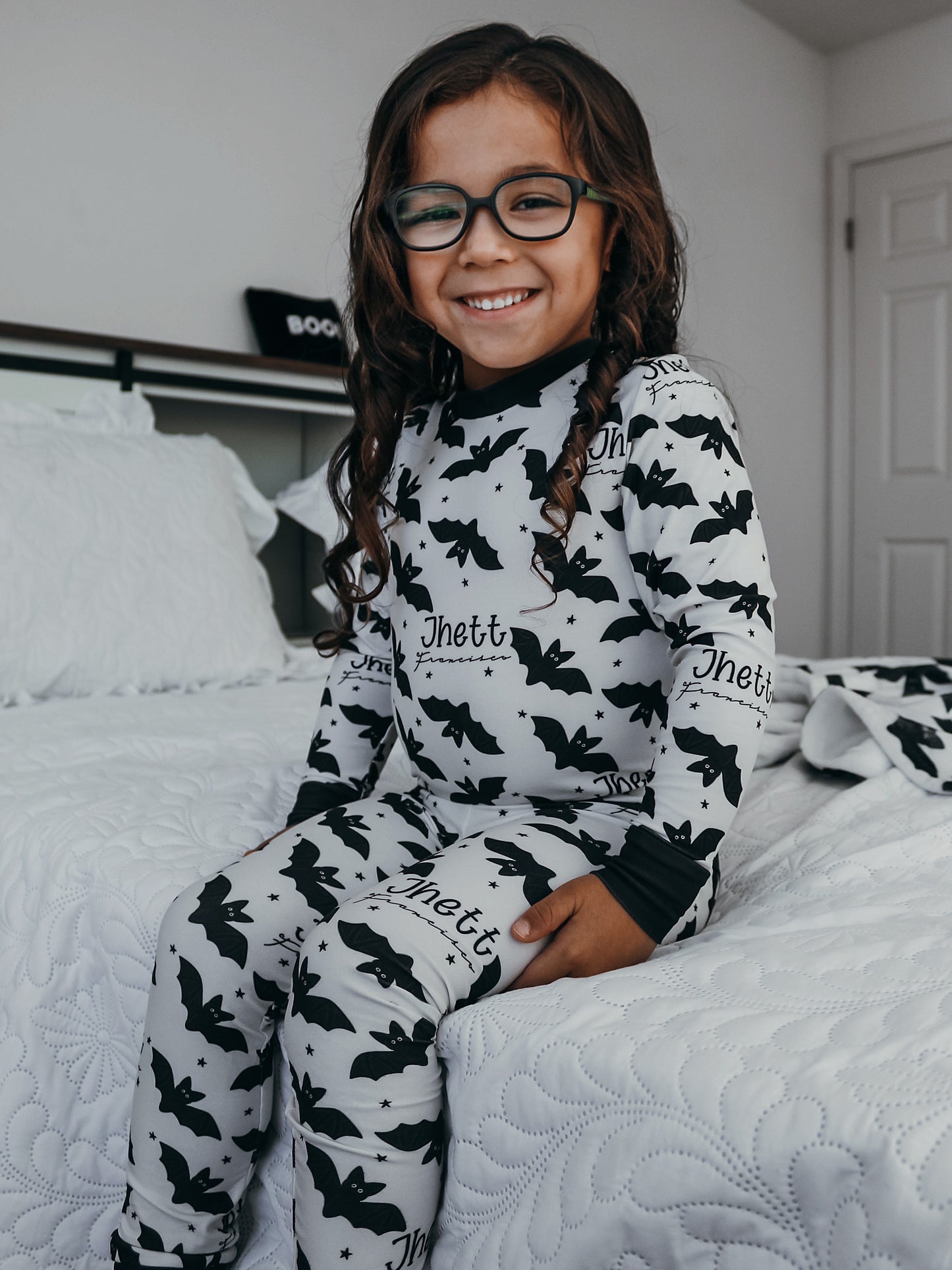 Feelin Batty Halloween Long Sleeve Jersey Jams – Two-Piece Loungewear Set