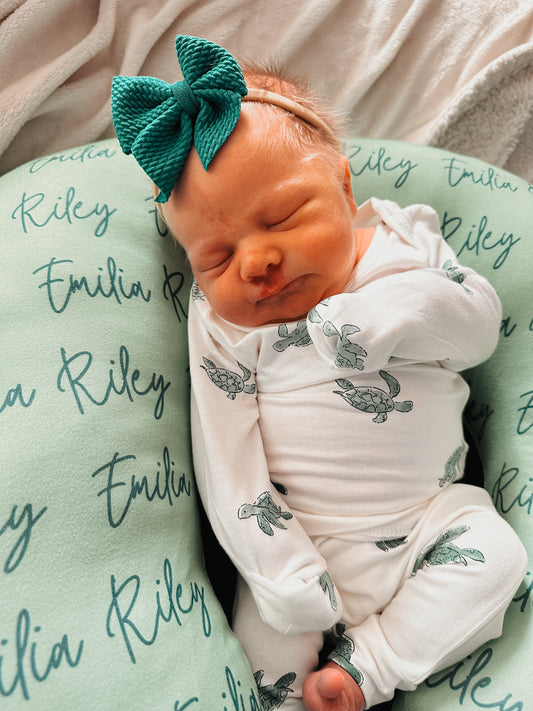 Solid Color Twisty Font Personalized Name Nursing Pillow Cover